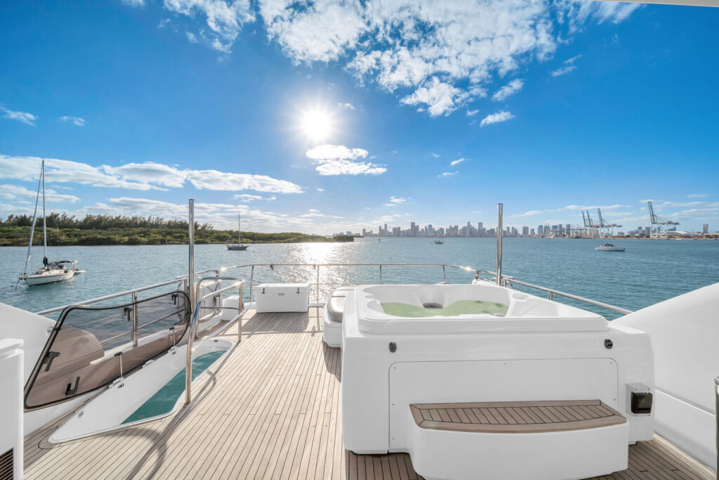 88’ Princess (Miami Beach Marina) Yacht