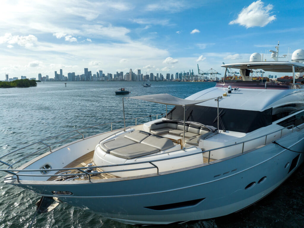88’ Princess (Miami Beach Marina) Yacht