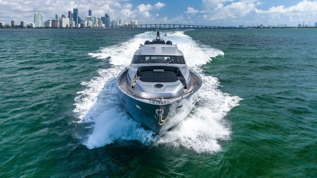 92 PERSHING Yacht