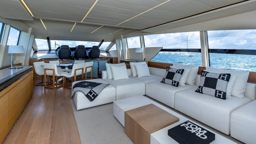 92 PERSHING Yacht